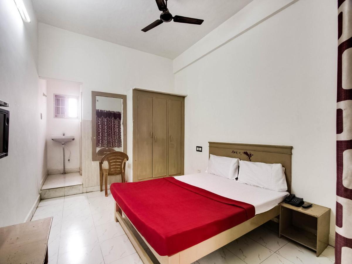 Spot On 44406 Royal Residency Spot Hotel Kumbakonam Exterior photo